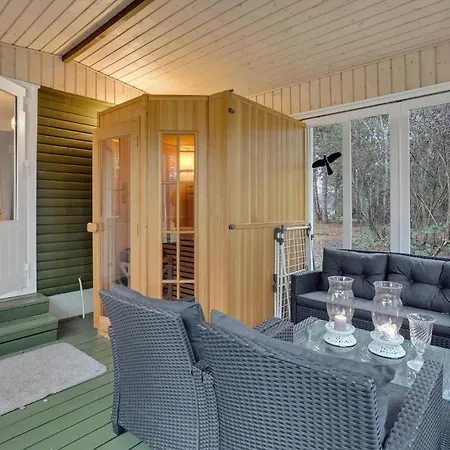3 Bedroom Beach Front Home In Højby Feriehus