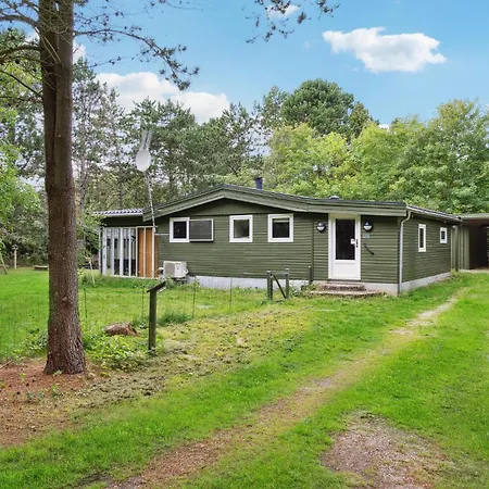 3 Bedroom Front In